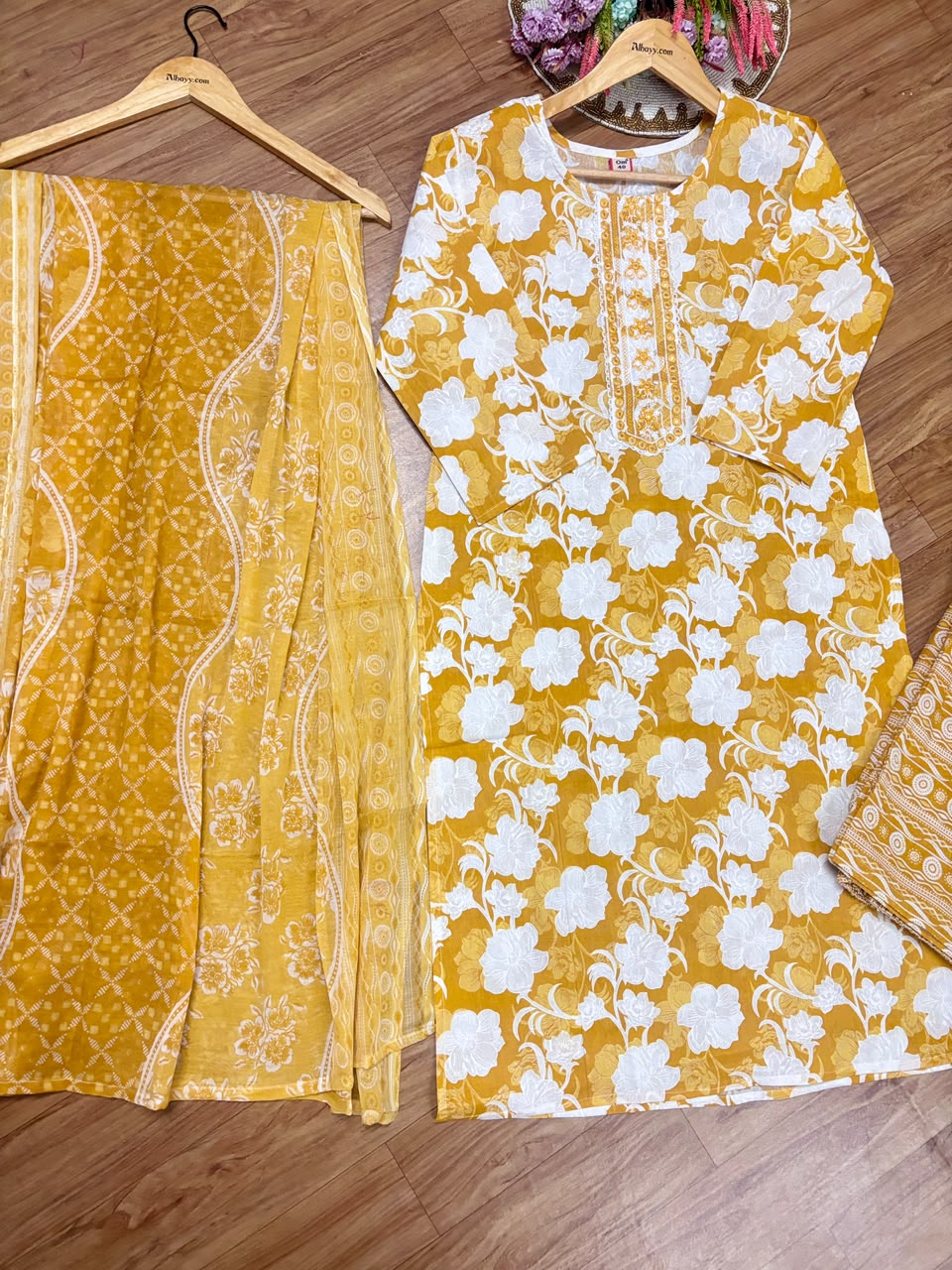 Cotton suit