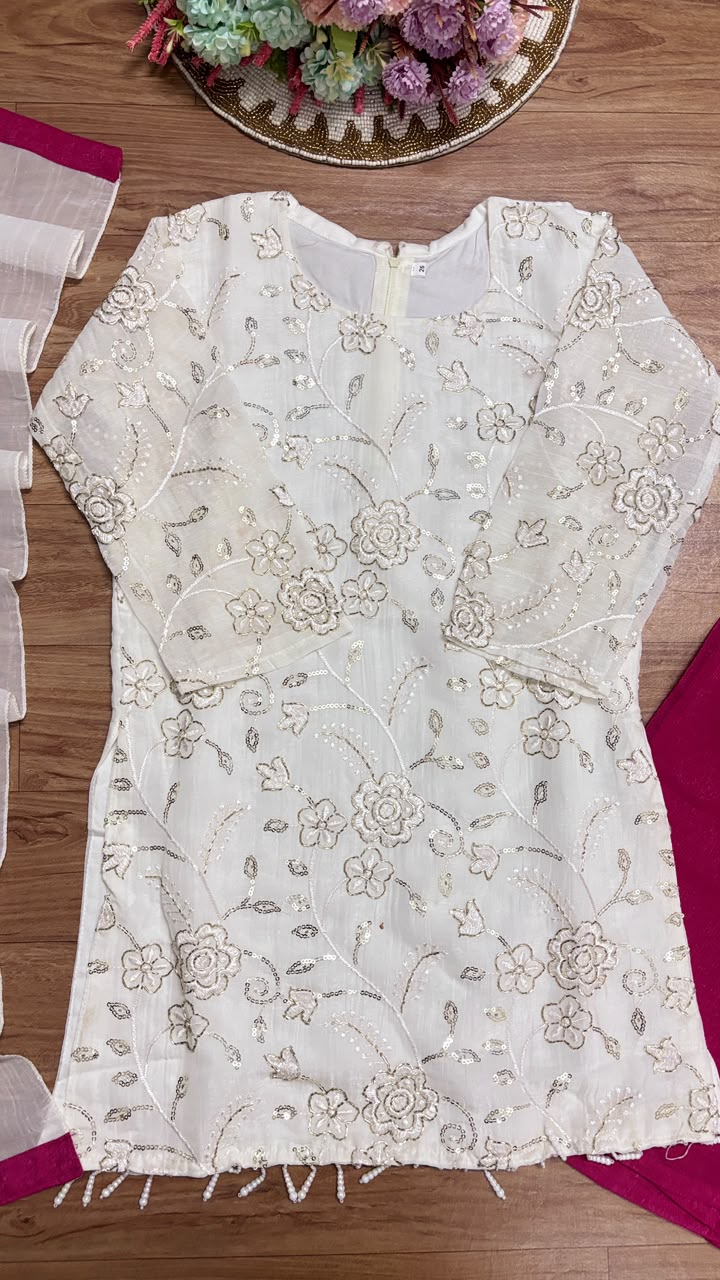 Kids wear full sequence work