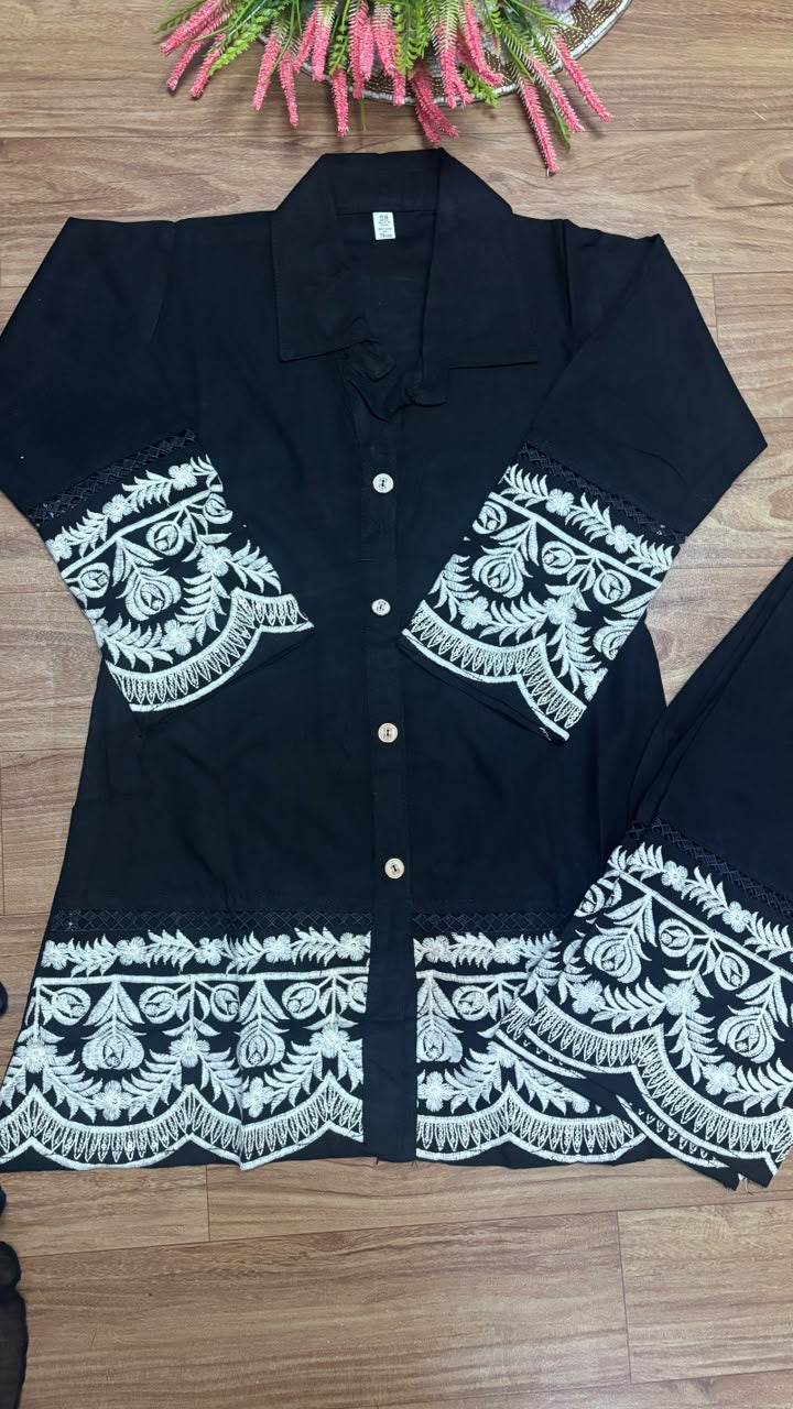 Kids dress with embroidery