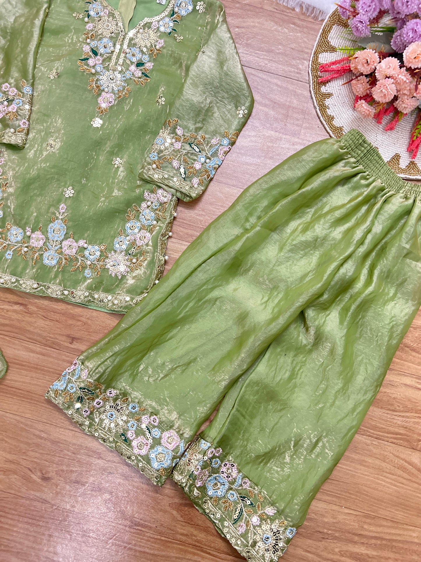 Kis Ethnic wear dresess CBRP 500 (5 AED Discount on Prepaid orders)