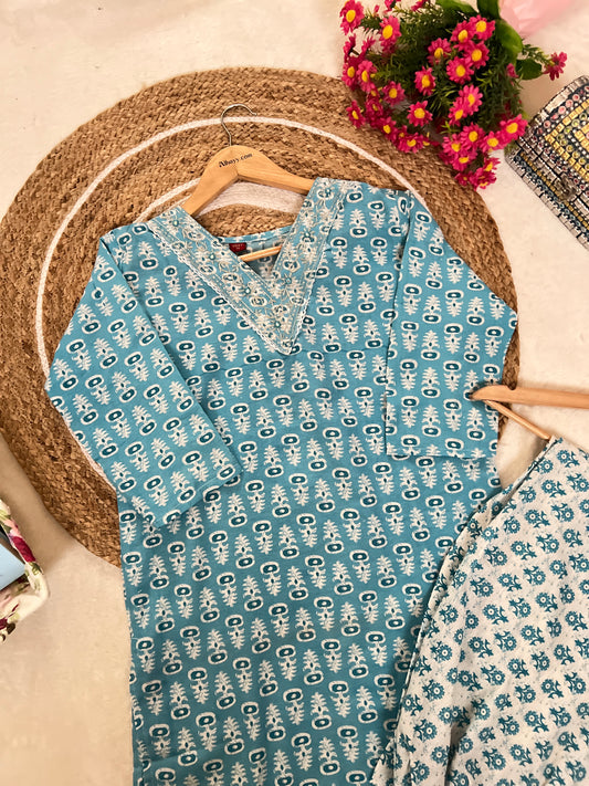 Kurtie pant set