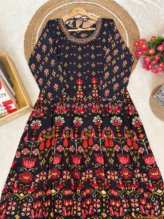 Beautiful frock in heavy rayon material (soft cotton)