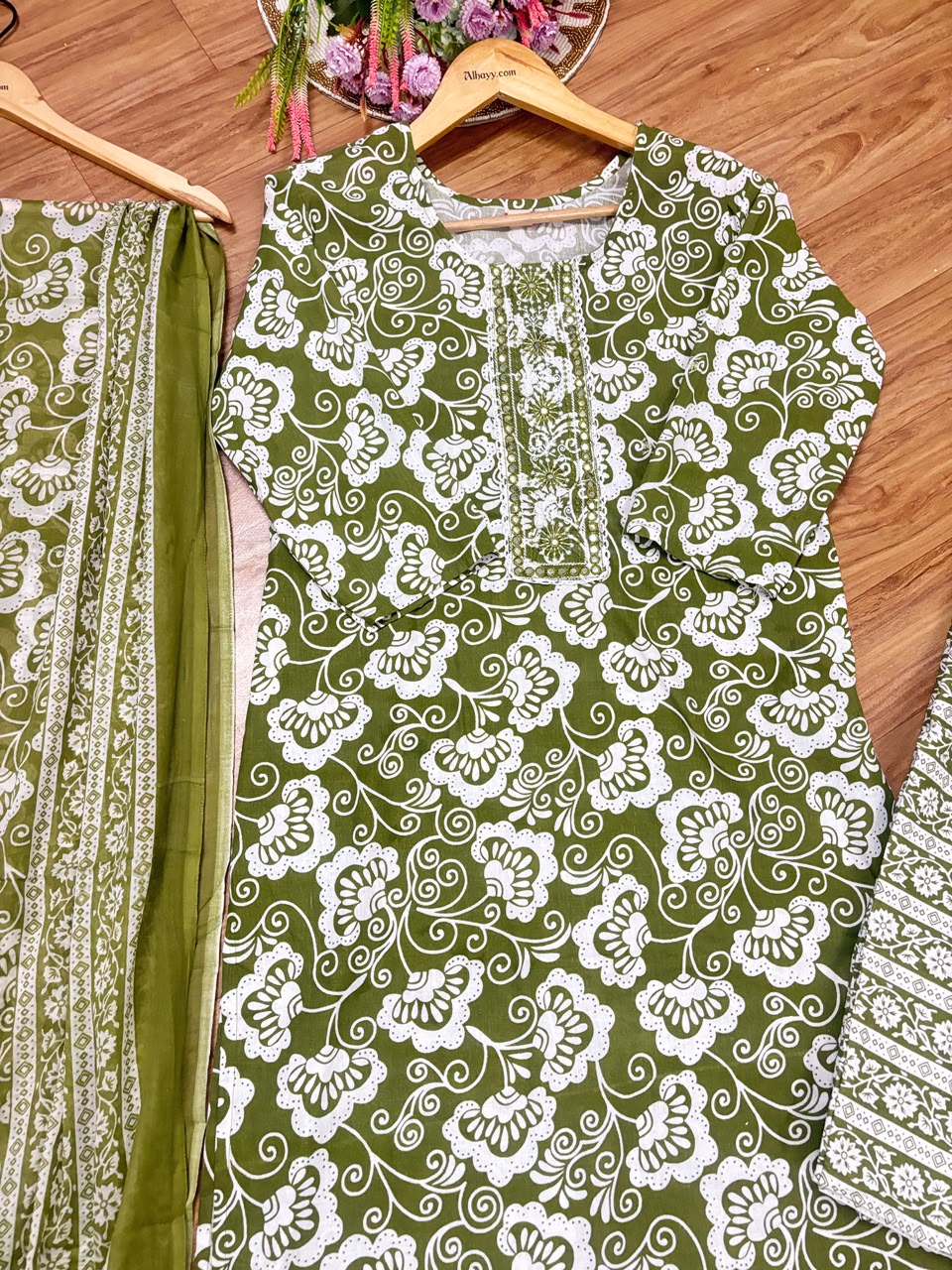 Cotton suit