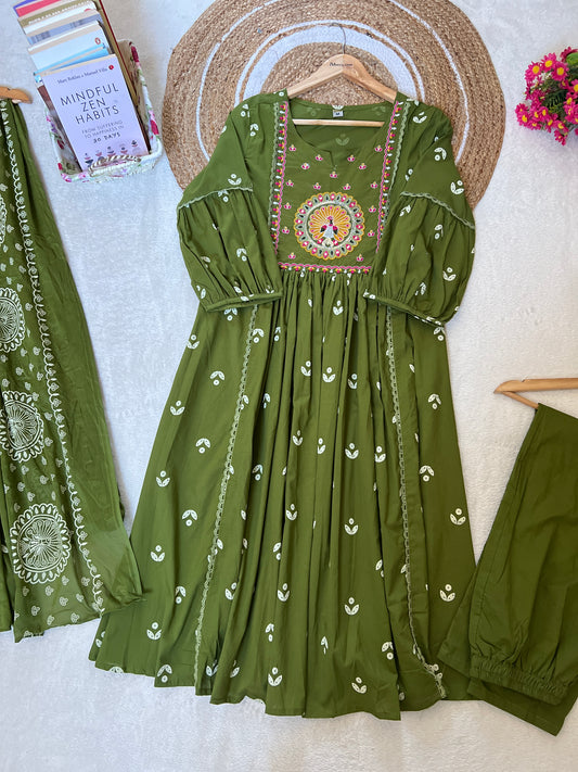 Beautiful cotton dress with embroidery
