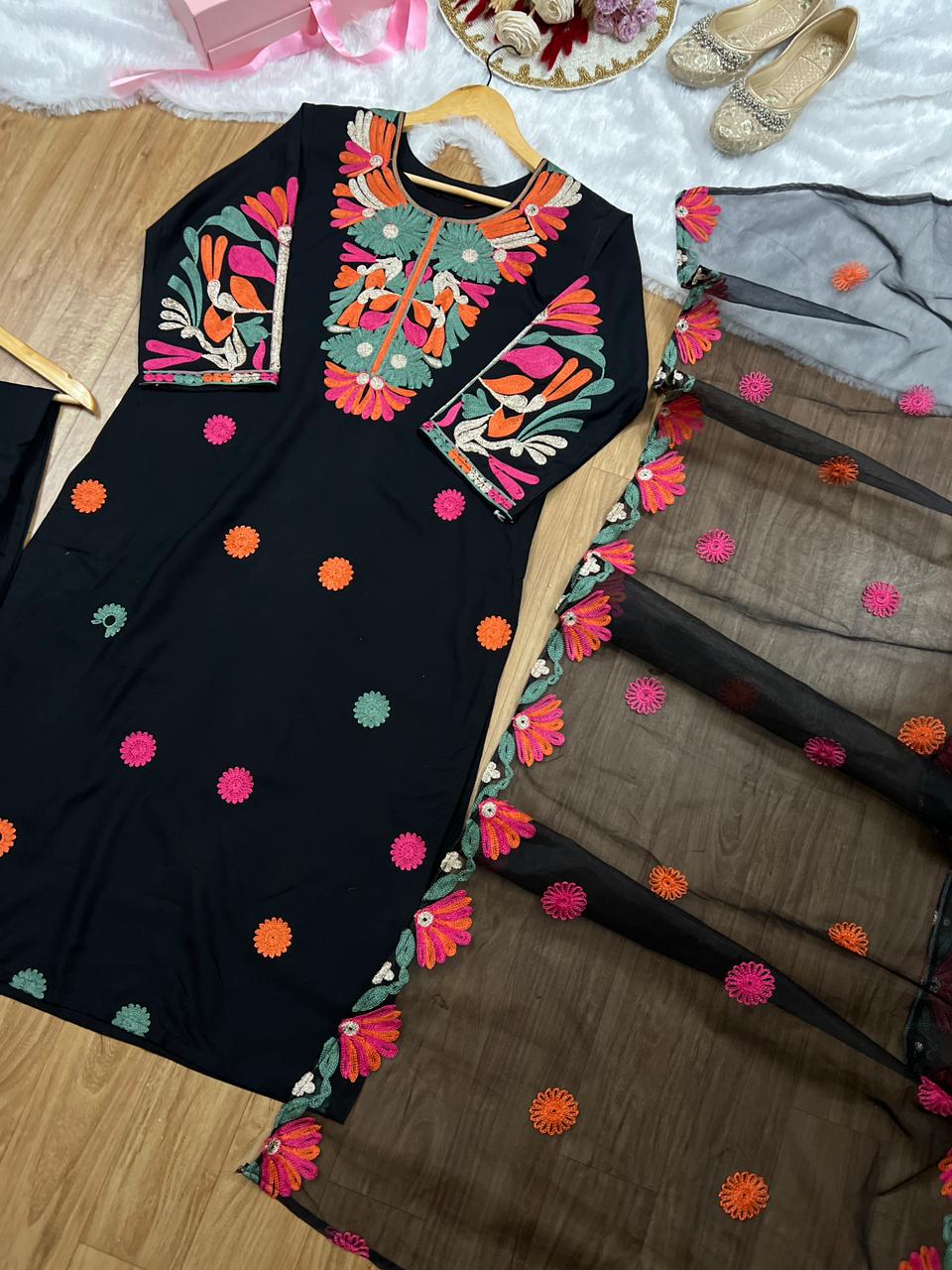 Black embroidery suit CBRP