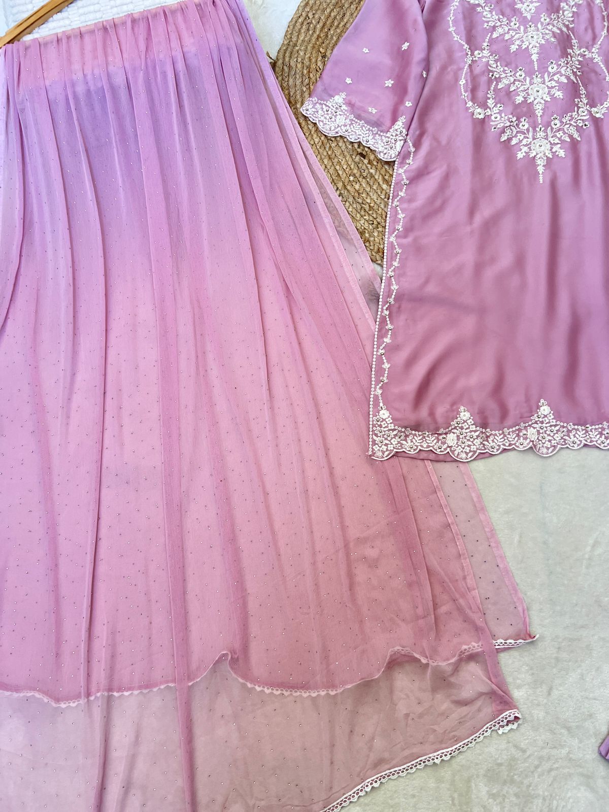 Lavender embroidered 3 pc suit set CPRB1044